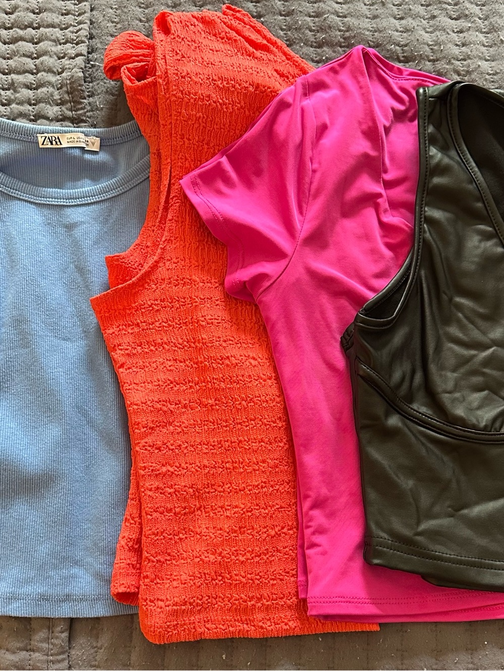Variety crop tops size L